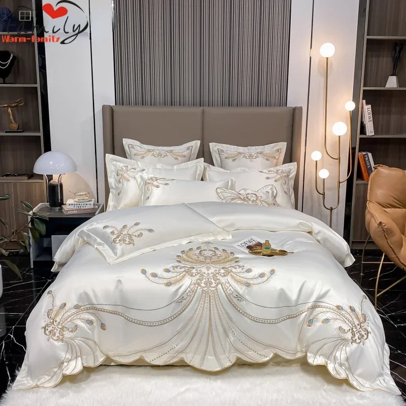 Luxury Gold Feather Embroidery - Embroidery Quilt Cover 리뷰 및 가격