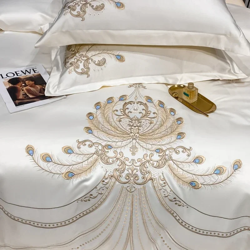 Luxury Gold Feather Embroidery - Embroidery Quilt Cover 리뷰 및 가격