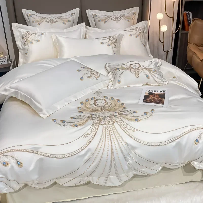 Luxury Gold Feather Embroidery - Embroidery Quilt Cover 리뷰 및 가격