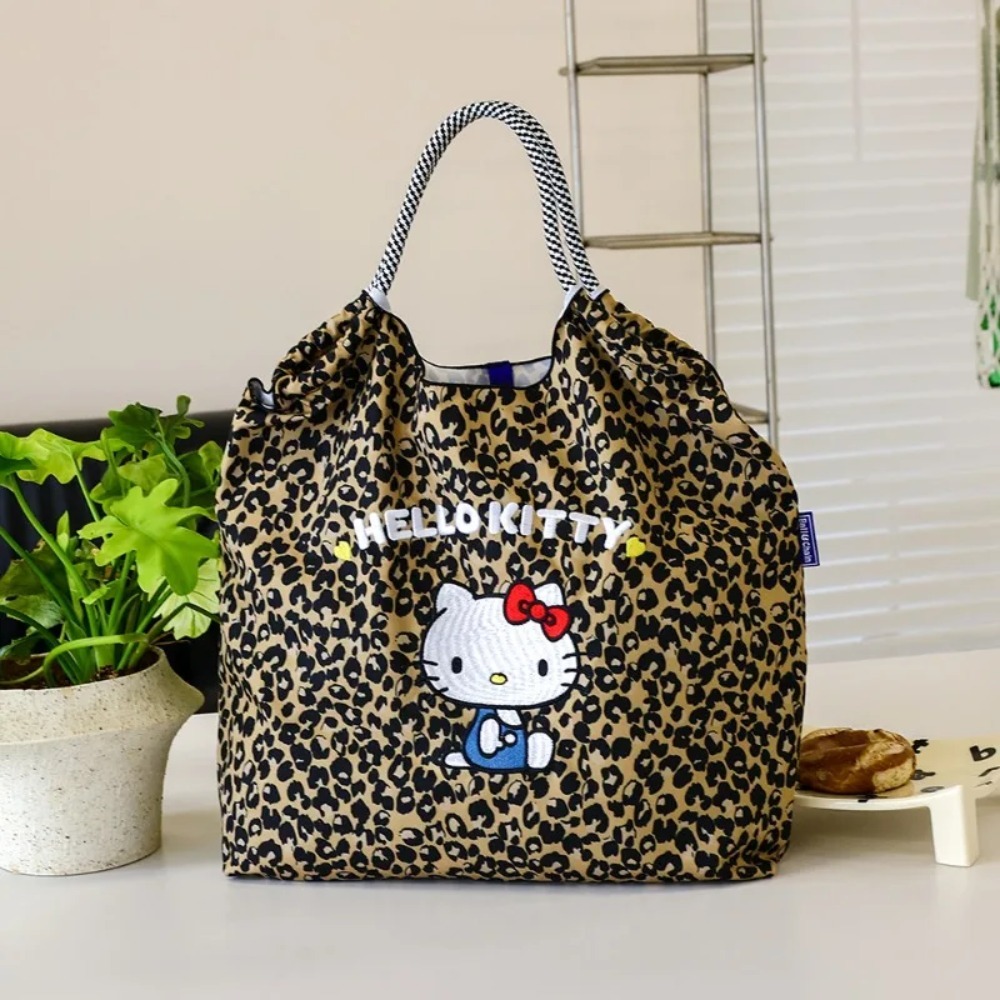 Kawaii Sanrio Hello Kitty's Ne - Embroidery Xmas 리뷰 및 가격