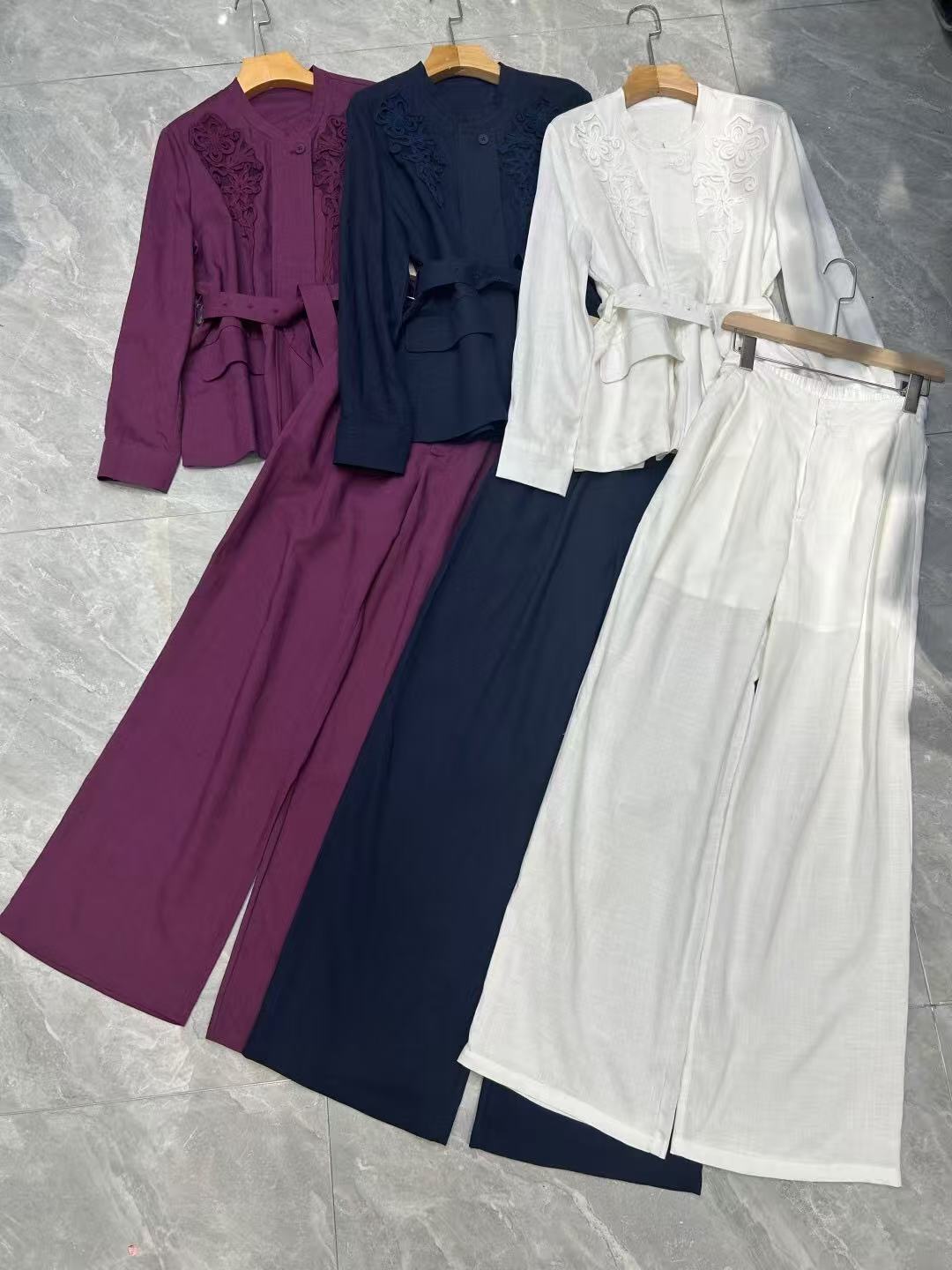 Elegant floral embroidered lin - Embroidery Xmas 리뷰 및 가격