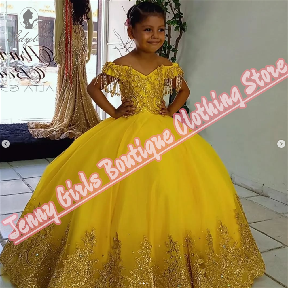 Yellow Beautiful Girl Birthday - Embroidery Yellow Flower 리뷰 및 가격