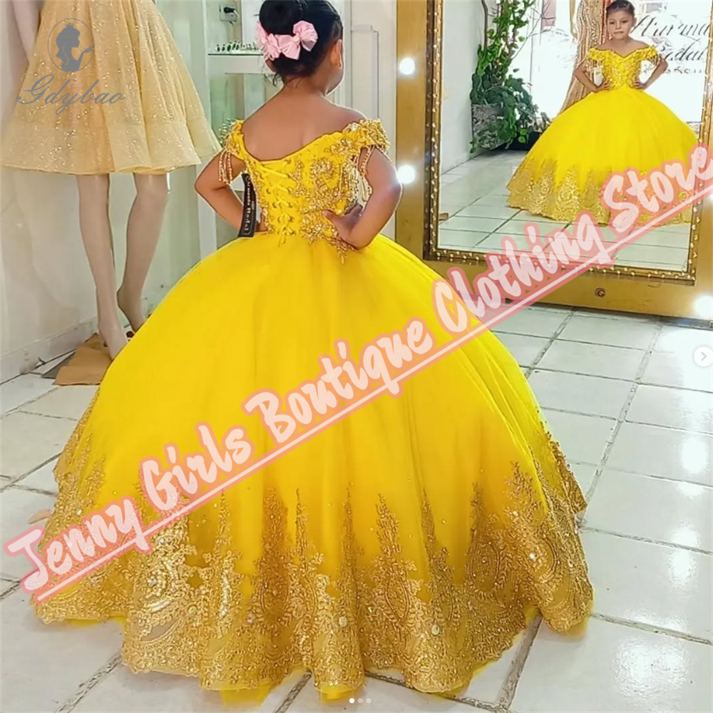 Yellow Beautiful Girl Birthday - Embroidery Yellow Flower 리뷰 및 가격