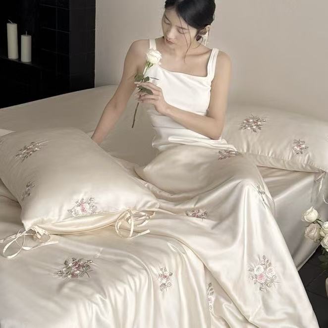 Luxury France Style Lyocell Fi - Embroidery Quilt Cover 리뷰 및 가격